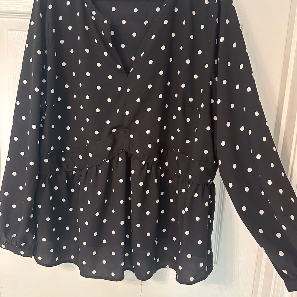 LOFT Black and White Polka Dot Peplum Blouse